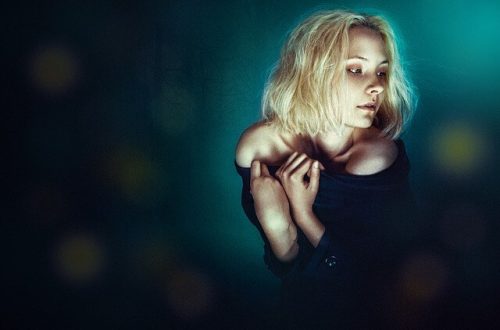 Wystraszona kobieta